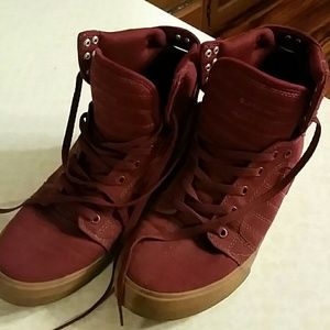 Men's Supra,  Burgandy,   size 11